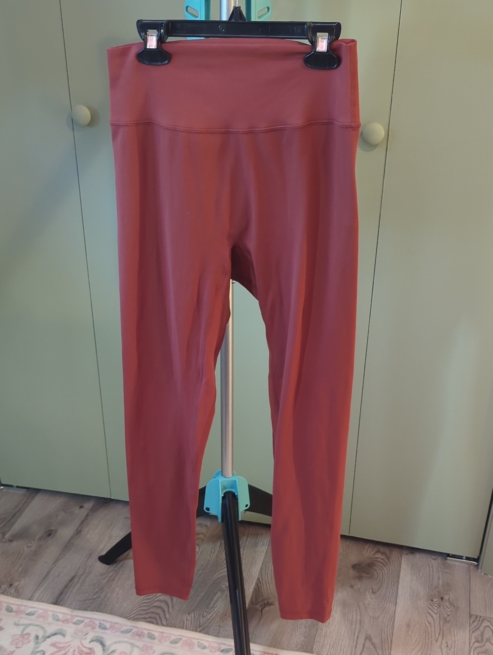 Zyia Terracotta Confluence Leggings
